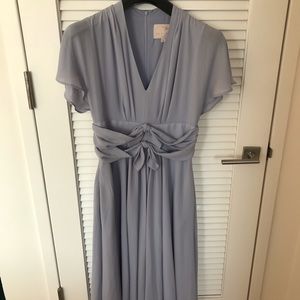 Gal Meets Glam Dress, Short Sleeves with Bow Detailing in Middle.